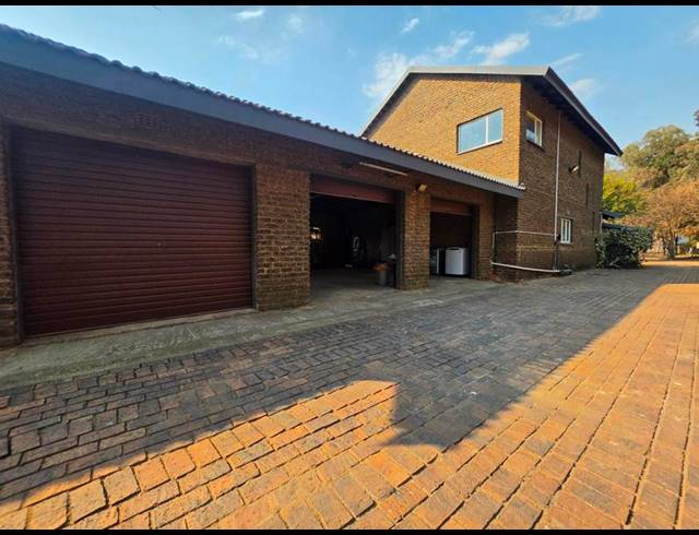 FARM FOR SALE IN HENLEY-ON-KLIP